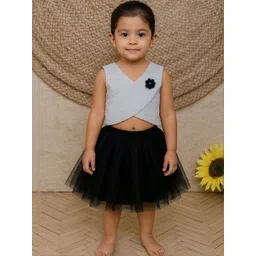 Charan Kanya Girls V-Neck Top with Skirt-picture-10