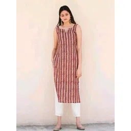 Chasvi Printed Pure Cotton Sleeveless Notch Neck Straight Kurtas-picture-40