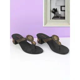 Cheemo Women Embellished Block Sandals-picture-27