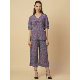 Chemistry Printed Top & Trousers Co-Ord Set-image-8