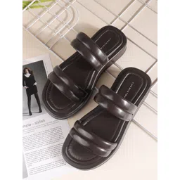 Chemistry Women Open Toe Flats-picture-41