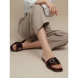 Chemistry Women Open Toe Flats with Bows-picture-22