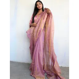 Chidiyaa Mauve Handwoven Zari Saree-picture-41