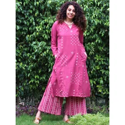 Chidiyaa Women Printed Pure Cotton Kurta with Palazzos-picture-12