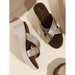 CHINRAAG Ethnic Platform Sandals-picture-26