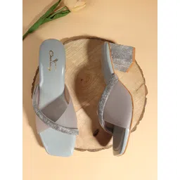 CHINRAAG Platform Sandals-picture-13