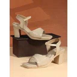 CHINRAAG Platform Sandals with Buckles-picture-20