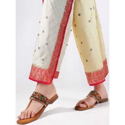 CHINRAAG Women Open Toe Flats-picture-3