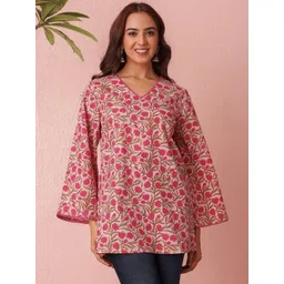 Chowkhat Ethnic Motifs Printed V-Neck Flared Sleeves Pure Cotton Handloom Kurti image 4