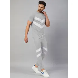 CHROME & CORAL Men Colourblocked Mid Rise Tracksuit-picture-12