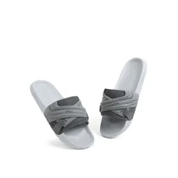 CHUPPS Men Colourblocked Sliders-picture-18