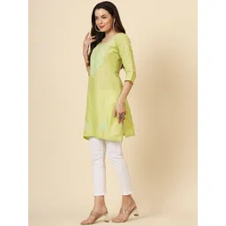 Civamee Ethnic Motifs Embroidered Chikankari Floral Kurta image 5