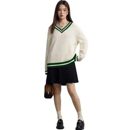 clafoutis Women's v Neck Tshirt image 3