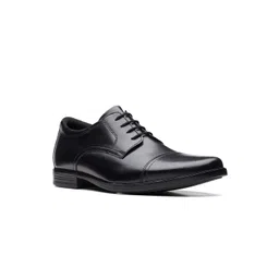 Clarks Men Black Solid Leather Formal Derbys-picture-21