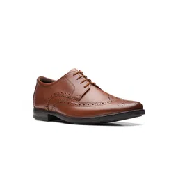 Clarks Men Brown Perforations Leather Brogues-picture-25