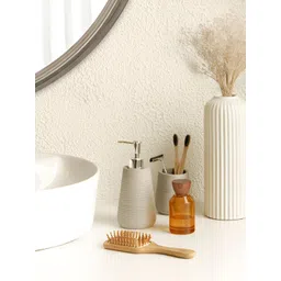 Claymistry 2-Pcs Off-White Fluted Ceramic FlowerVase-picture-25