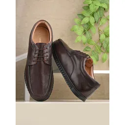 CLOG LONDON Men Textured Leather Derbys-picture-31