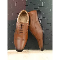 Clog London Men's Tan Oxford Shoes-picture-30