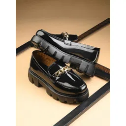 CLOG LONDON Women Embellished Heeled Loafers-picture-26