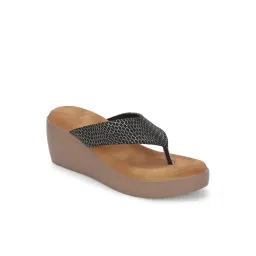 Clog London Women's Black Thong Wedges image 2