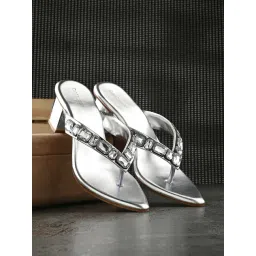 Clog London Women's Silver Thong Sandals-picture-33
