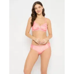 Clovia Peach Padded Non-Wired Full Coverage Printed Multiway T-Shirt Bra & Mid Waist Hipster Panty With Lace Panels-image-21