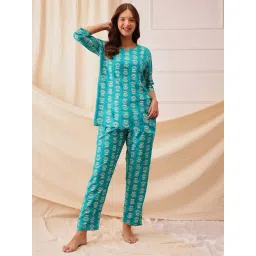 Clovia Turquoise Floral Printed Top and Pyjamas Set-picture-25