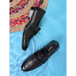 Cobblerz Men Textured Leather Loafers-picture-35