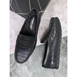 Cobblerz Men Textured Round Toe Leather Loafers-picture-11