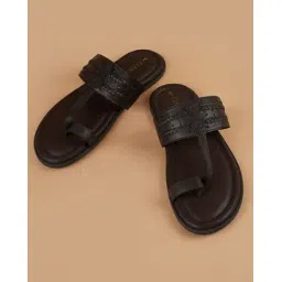 code by lifestyle Men Flip Flops with Synthetic Upper-picture-29