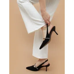 Code by Lifestyle Women Black Pumps-picture-34