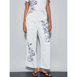 CODE by Lifestyle Women Floral Printed Easy Wash Trousers-picture-14