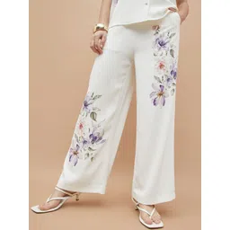 CODE by Lifestyle Women Floral Printed Wide Leg Mid-Rise Parallel Trousers-picture-11