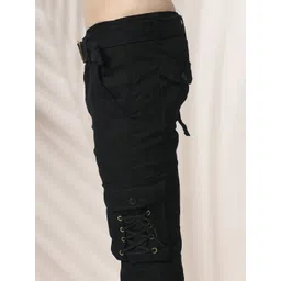 COMFITS Men Classic Cargos Trousers image 3