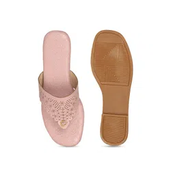 Commander Shoes Women Textured Open Toe Flats image 3