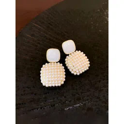 COOLWOOL Gold-Plated Cube Pearls Beaded Korean Square Drop Earrings-picture-27