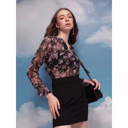 CORSICA Floral Printed Regular Top-picture-11