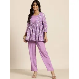 CORSICA Square Neck Top With Trousers & Printed Shrug-picture-21