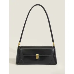 CORSICA Structured Shoulder Bag with Tasselled-picture-24
