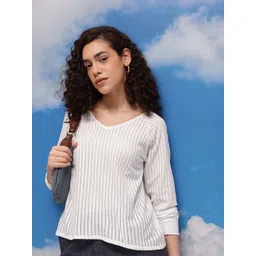 CORSICA V-Neck Schiffli Top-picture-34