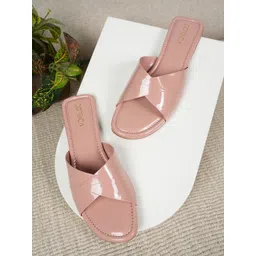 CORSICA Women Textured One Toe Flats-picture-13