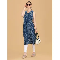 COTTON CULTURE Women Floral Printed Cotton A-Line Kurta-picture-25