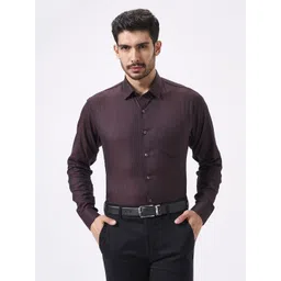 Cottonking Checked Spread Collar Slim Fit Cotton Formal Shirt-picture-42