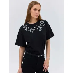 Cover Story Black Cotton Regular Fit Embellished Top-picture-17
