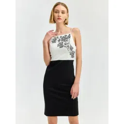 Cover Story Black Solid Embroidered Bodycon Dress-image-46