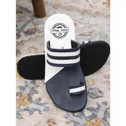 Cozy Wear Men Green Flip Flops-picture-36