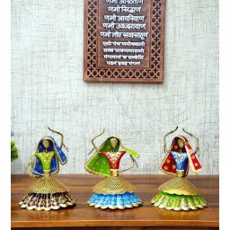 craft tree Metallic Figurine Dancing Lady (Set Of 3) Hanging Frame Musician In Golden Color-picture-30