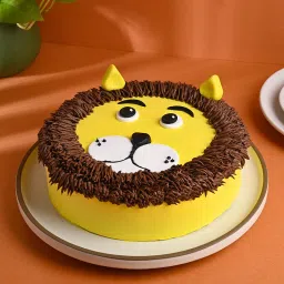 Creamy Cute Lion Theme Designer Cake-picture-23