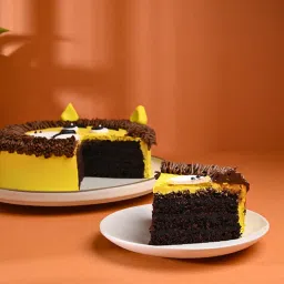 Creamy Cute Lion Theme Designer Cake image 5