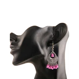 Creative Frogs Teardrop Shaped Drop Earrings image 3